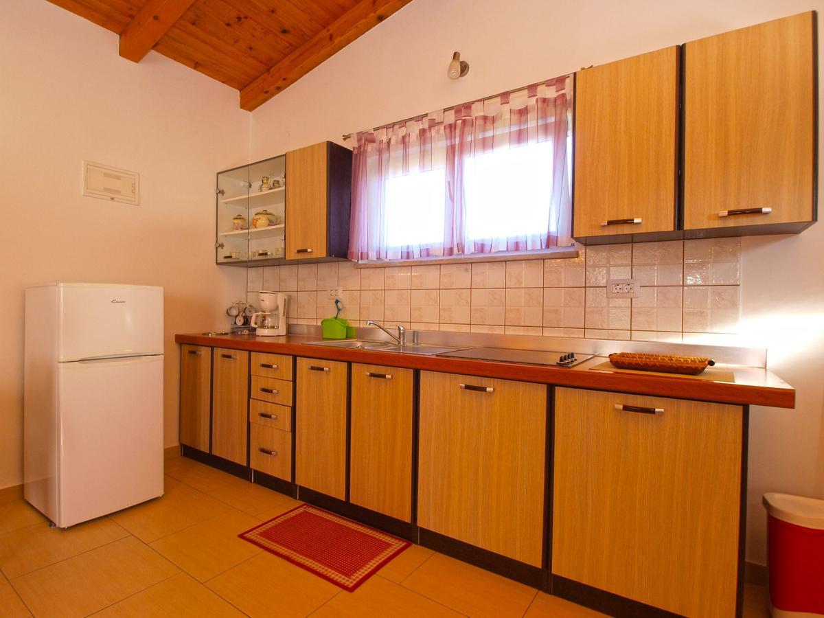 Apartments Iva 1534 Pula Exterior foto
